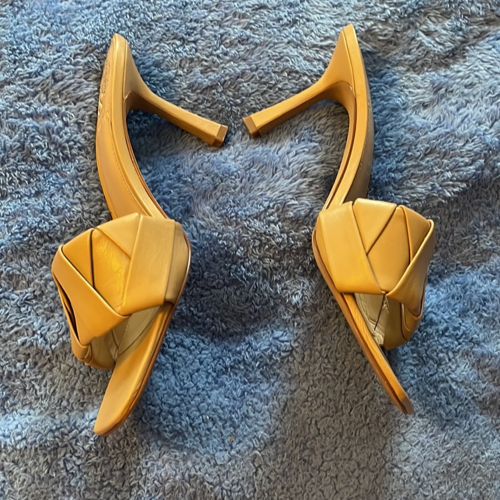 Vince camuto shoes - Picture 4 of 9